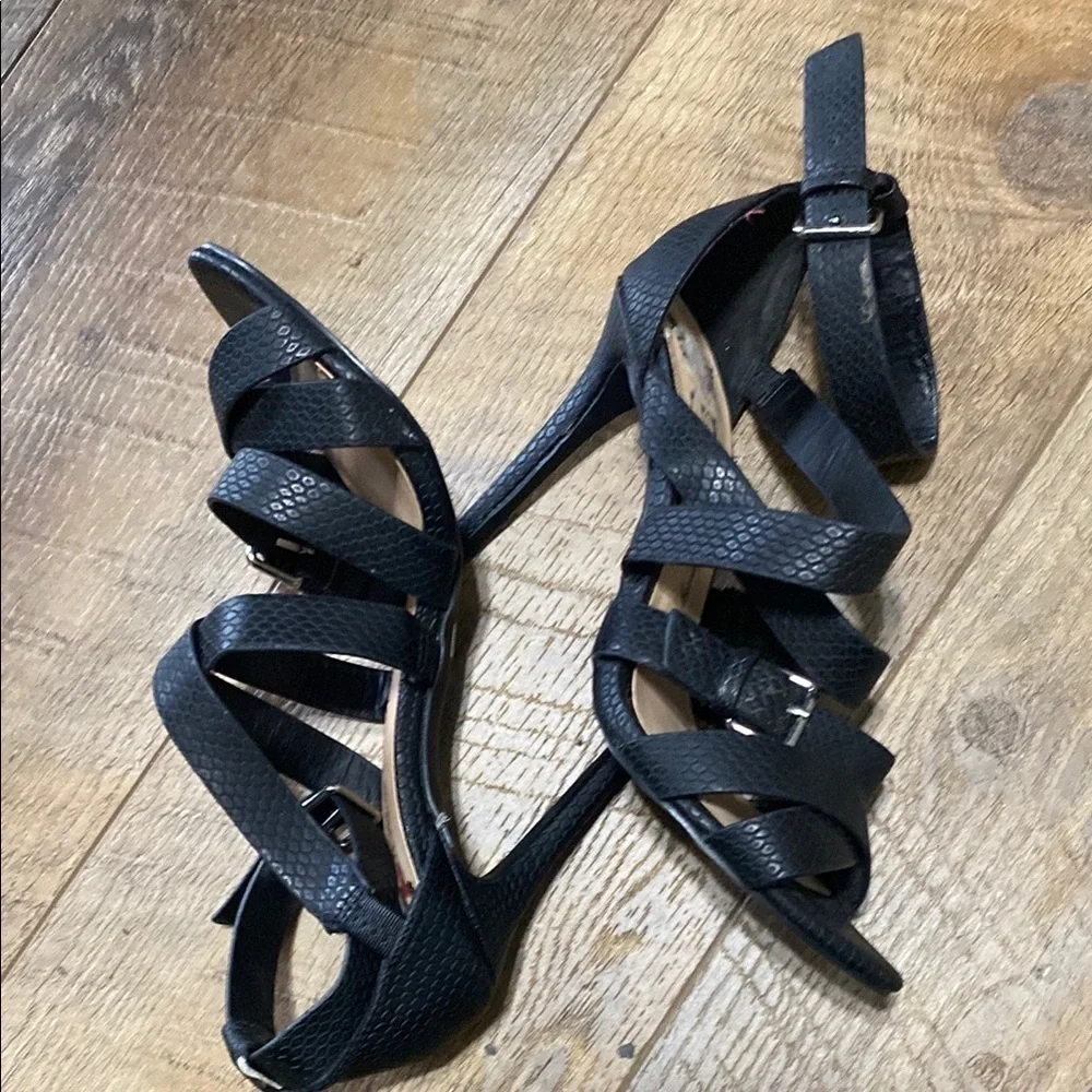 Penny Loves Kenny Black Strappy Leather Sandals Size 7